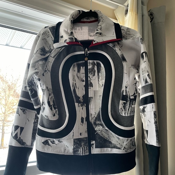Vintage Lululemon Zip Up - Picture 1 of 3